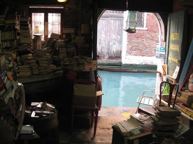 Biblioteca Acqua Alta