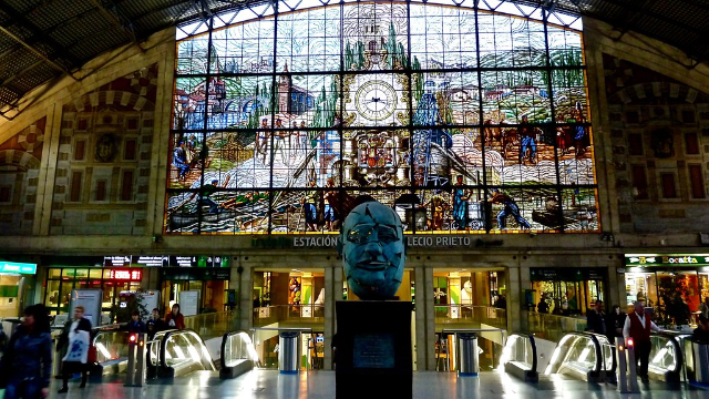 Abando stantsiyasi - Bilbao | Secret World Trip Planner