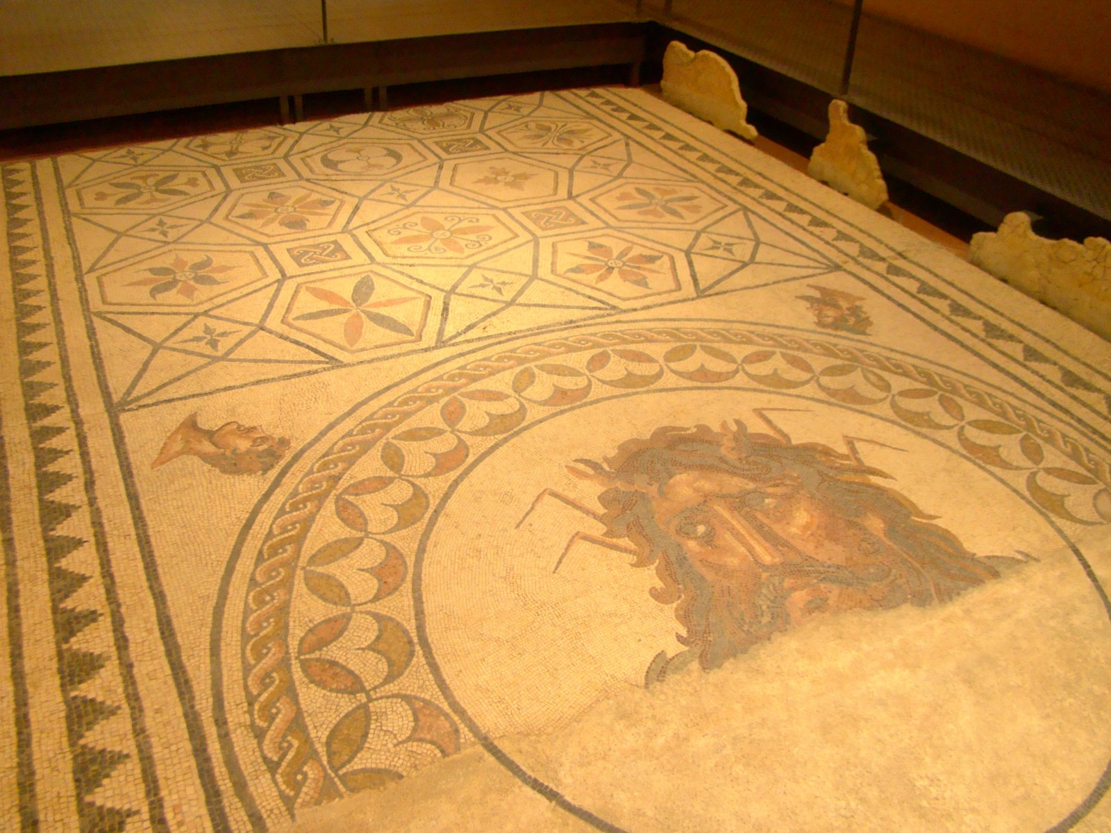 פארו בפורטוגל היא עיר בעלת אלף פרצופים. - Faro | Secret World Trip Planner