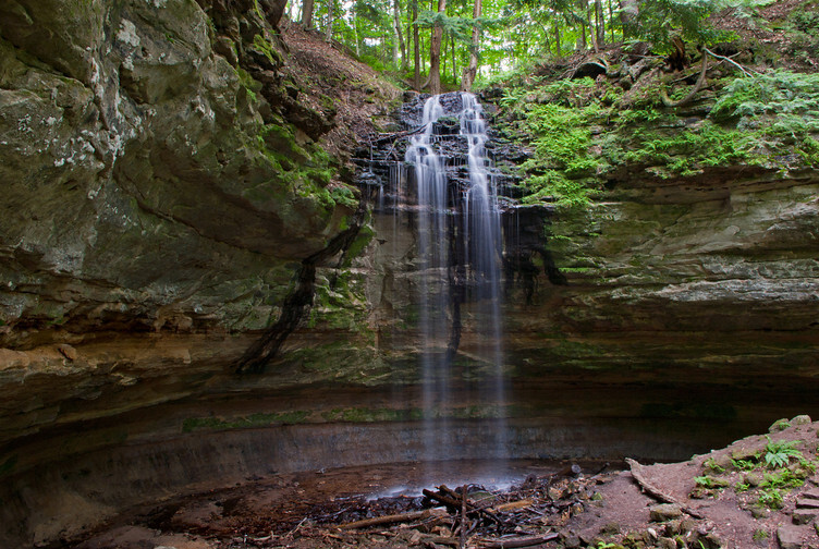 Munising: Tannery Falls - Munising | Secret World Trip Planner