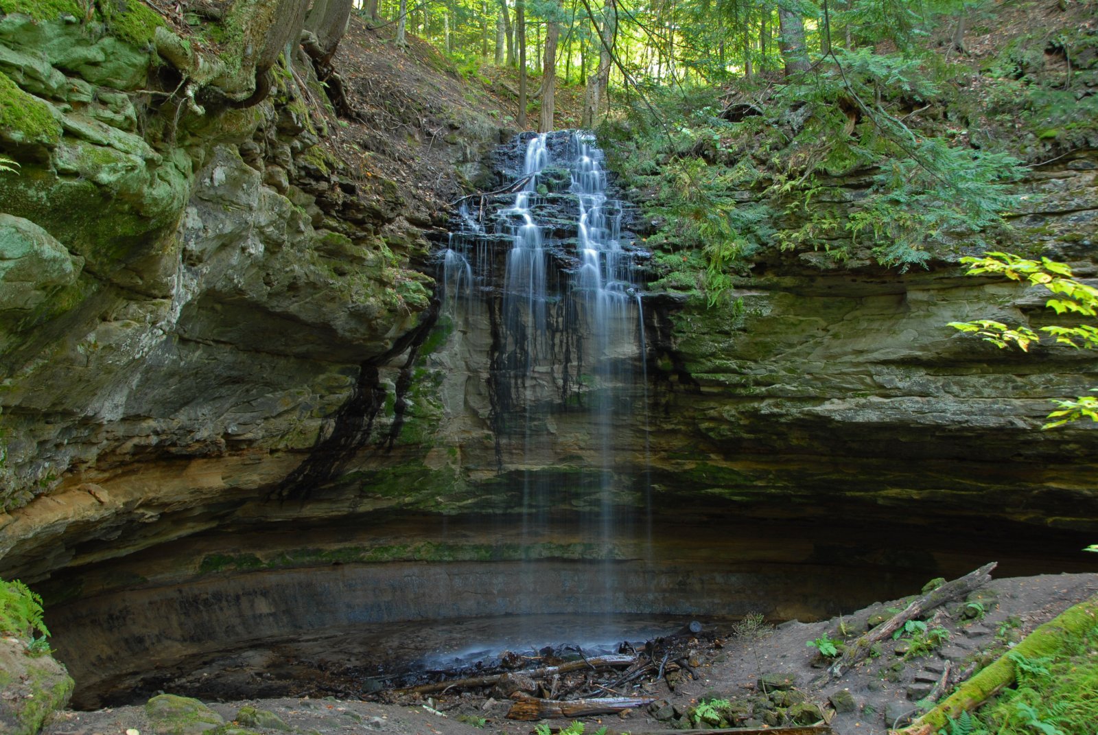 Munising: Tannery Falls - Munising | Secret World Trip Planner