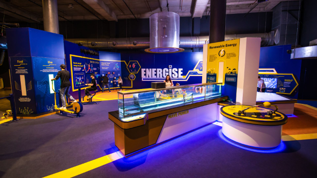 W5 - 2 Queens Quay | Secret World Trip Planner