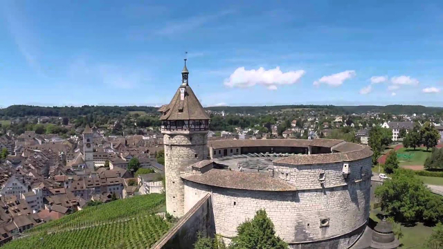 قلعه مونوت در شافهاوزن - Schaffhausen | Secret World Trip Planner