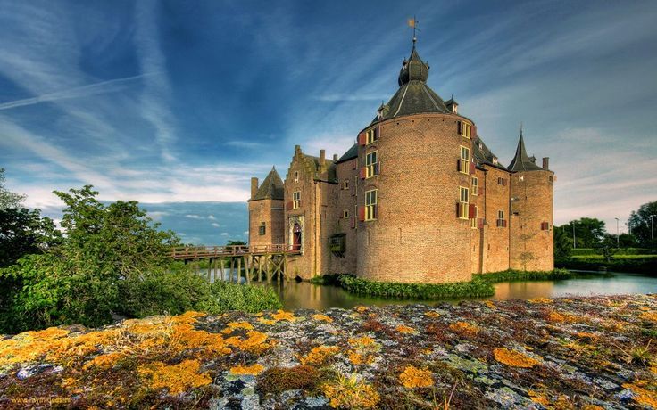 Castle Ammersoyen