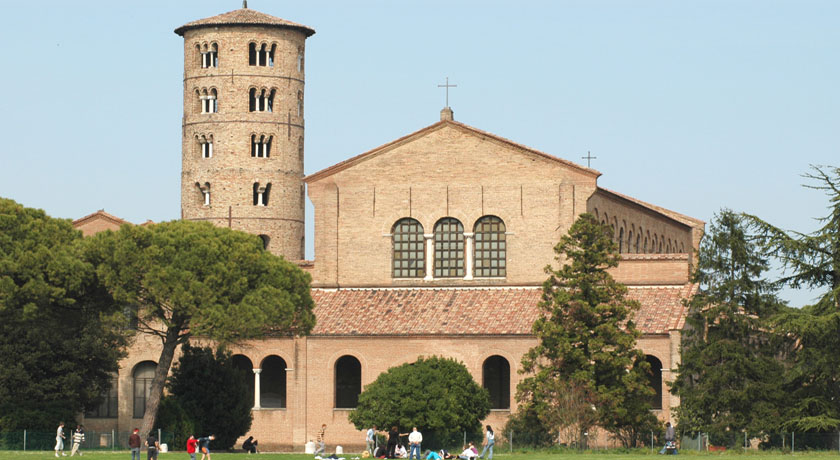 Basilica de Sant'Apollinare i Classe - Ravenna | Secret World Trip Planner