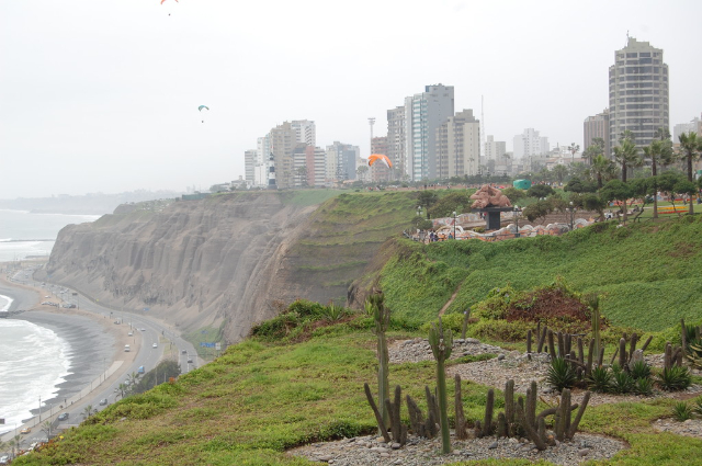 ਪਿਆਰ ਦਾ ਪਾਰਕ - Miraflores | Secret World Trip Planner