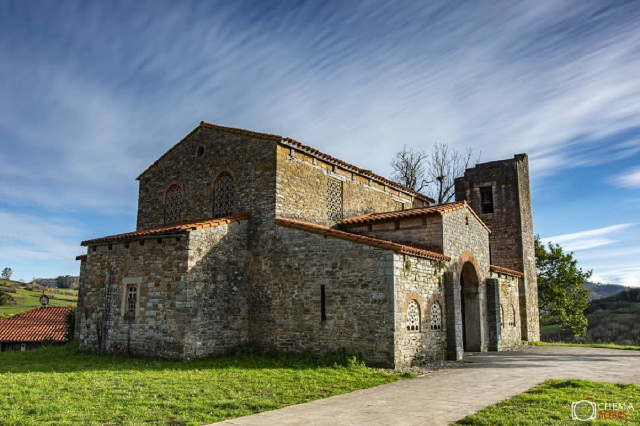 Санта Мария де Бендонес сүм - Santa María de Bendones | Secret World Trip Planner