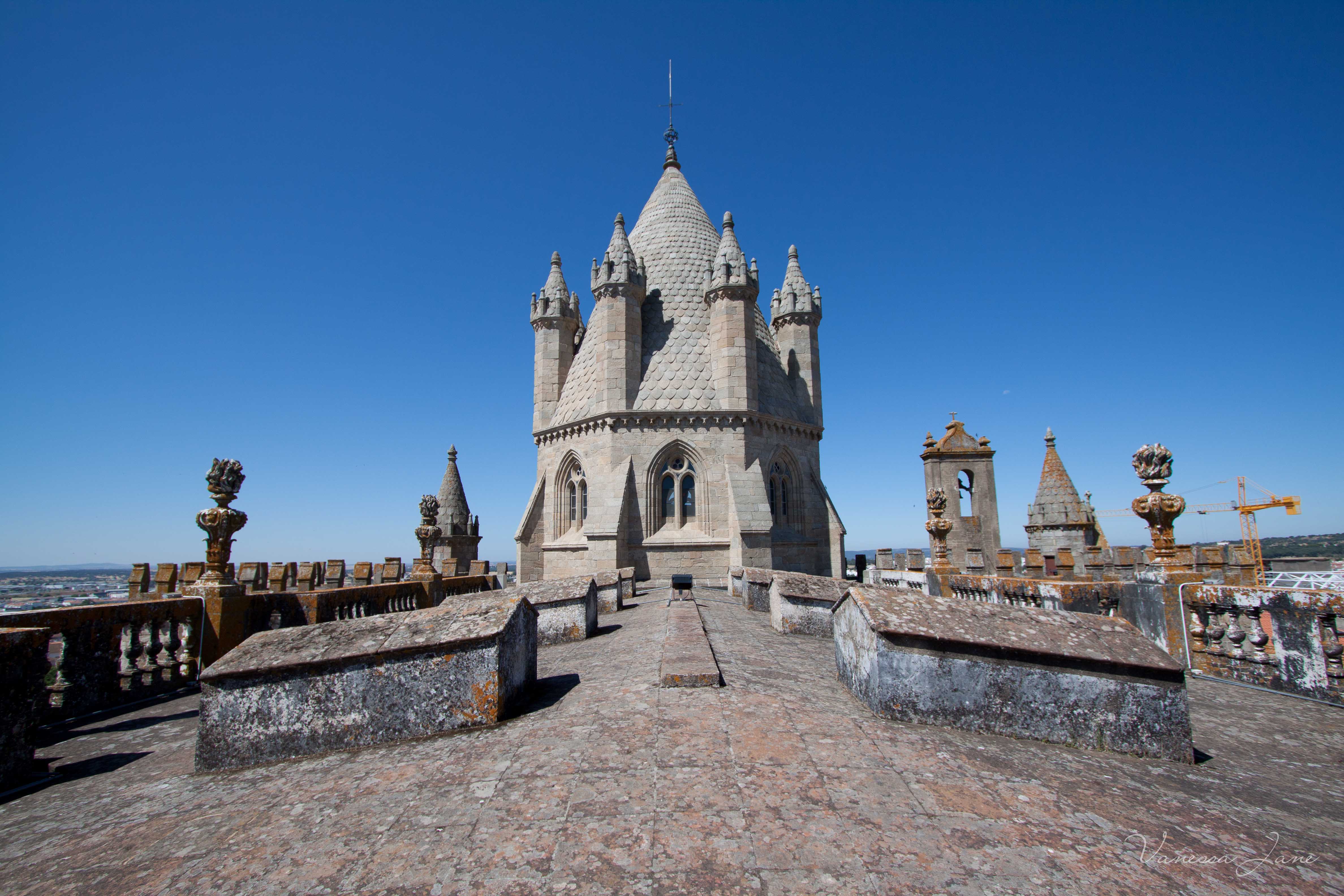 Ang Katedral ng Évora