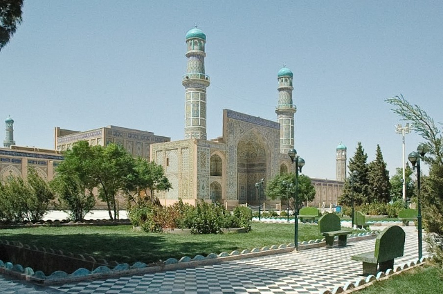 La grande mosqu&eacute;e d'Herat, - Herat | Secret World Trip Planner