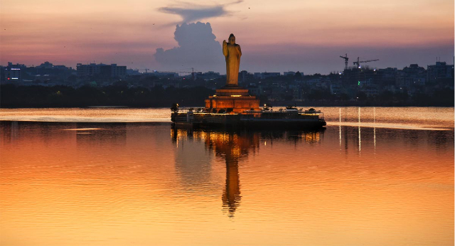 侯赛因萨加尔湖 - Hyderabad | Secret World Trip Planner