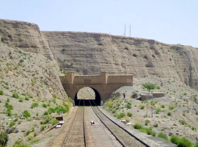 Percorso da Rohri a Quetta - Trighati | Secret World Trip Planner