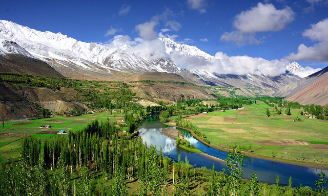 La pequeña Cachemira", el pintoresco valle de Phander - Phander Valley | Secret World Trip Planner