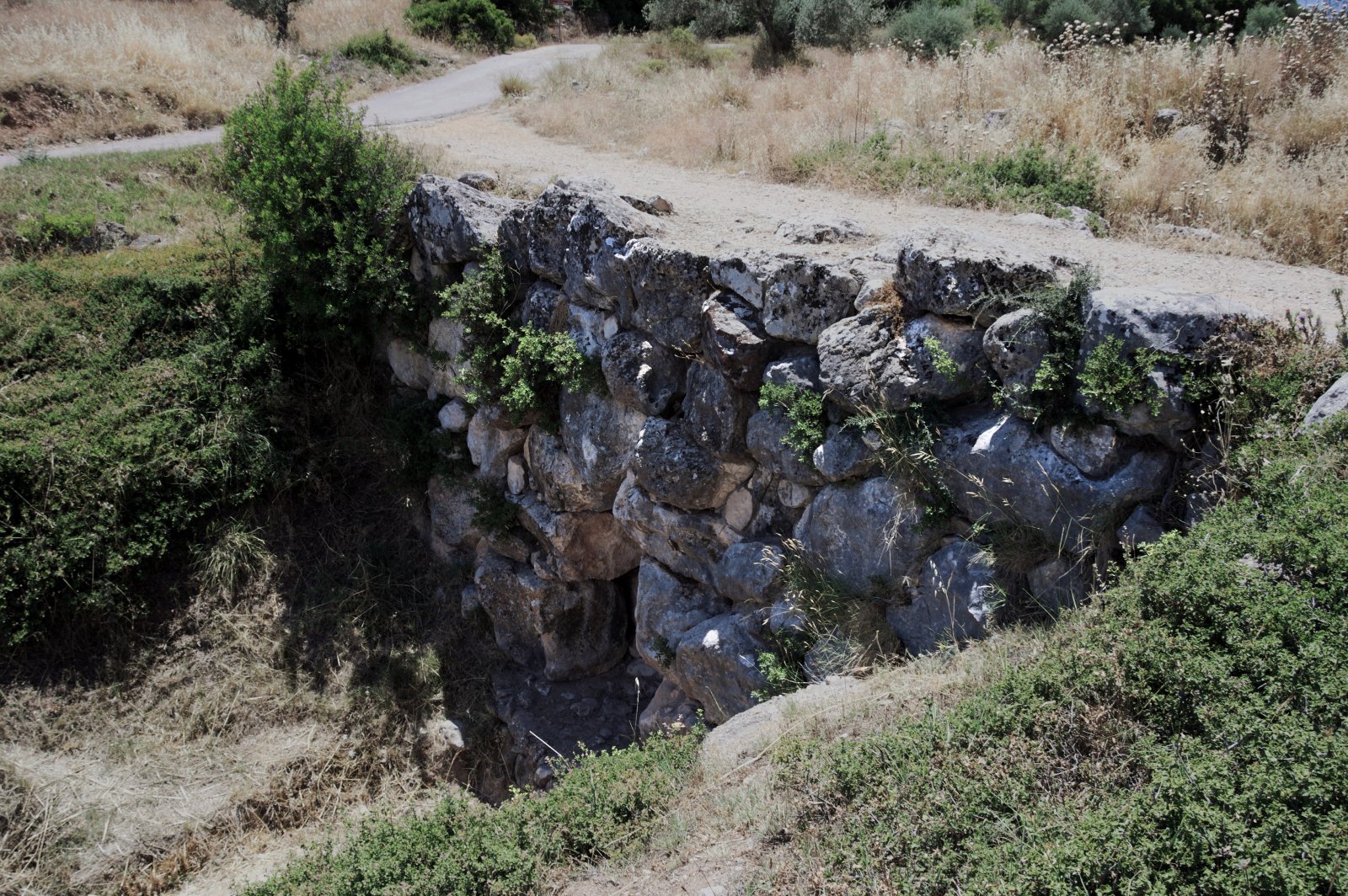 Arkadiko桥，也被称为卡扎马桥 - Arkadiko | Secret World Trip Planner