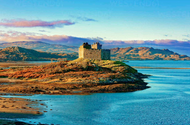 Castello di Thoram - Loch Moidart | Secret World Trip Planner