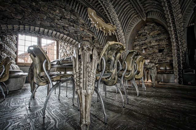 Das H.R. Giger Museum - Gruyères | Secret World Trip Planner
