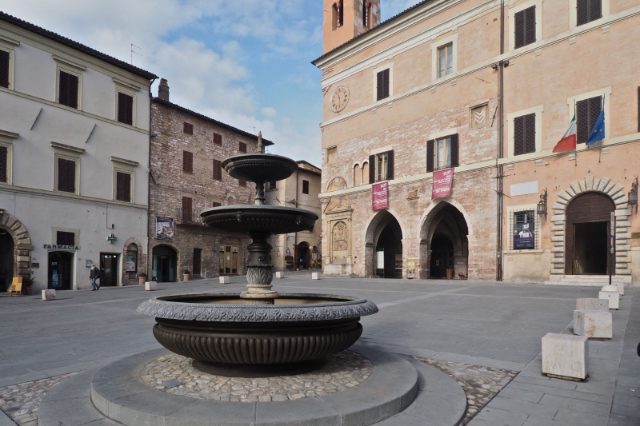 Matunzio ya Sanaa ya Kiraia na Dayosisi ya Spello - Spello | Secret World Trip Planner