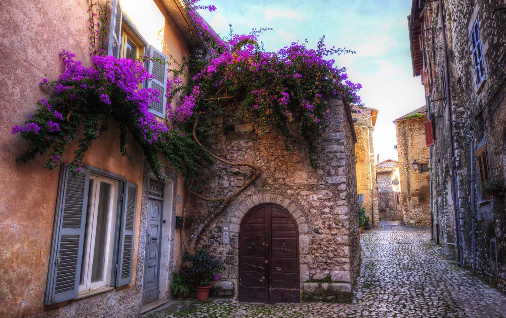 Italiyaning Sermoneta marvaridlari