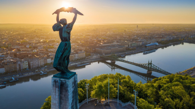 Statue of Liberty - Budapest | Secret World Trip Planner