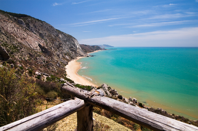 Der Strand von Torre Salsa in Siculiana - 986H+X3 | Secret World Trip Planner