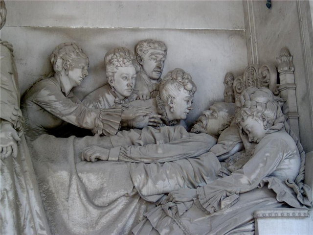 Graf van Carlo Raggio - Genova | Secret World Trip Planner