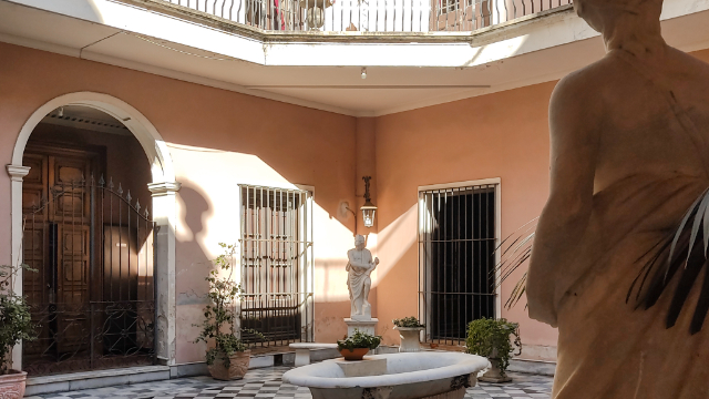 રોમેન્ટિક મ્યુઝિયમ - Montevideo | Secret World Trip Planner