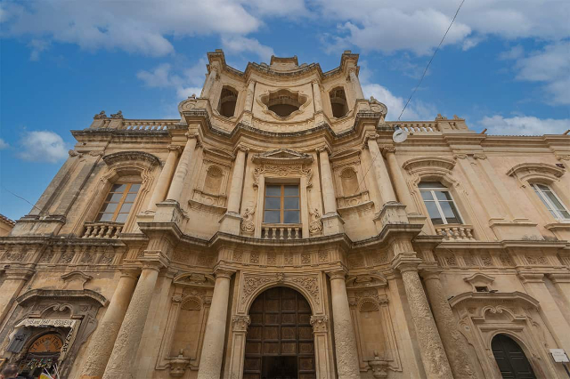 সান কার্লো আল করসোর চার্চ - Noto | Secret World Trip Planner