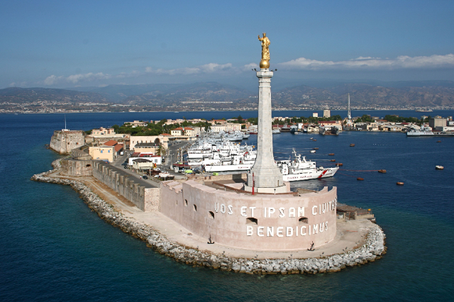 ميناء مادونا - Messina | Secret World Trip Planner