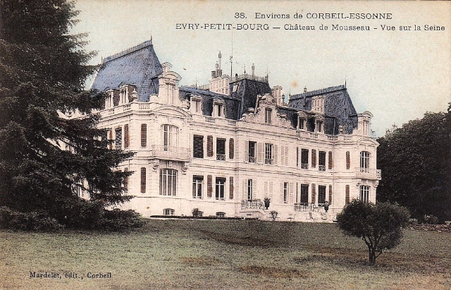 Mousseau Castle - Orbigny | Secret World Trip Planner