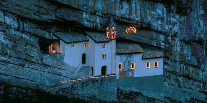 Ẩn thất San Colombano