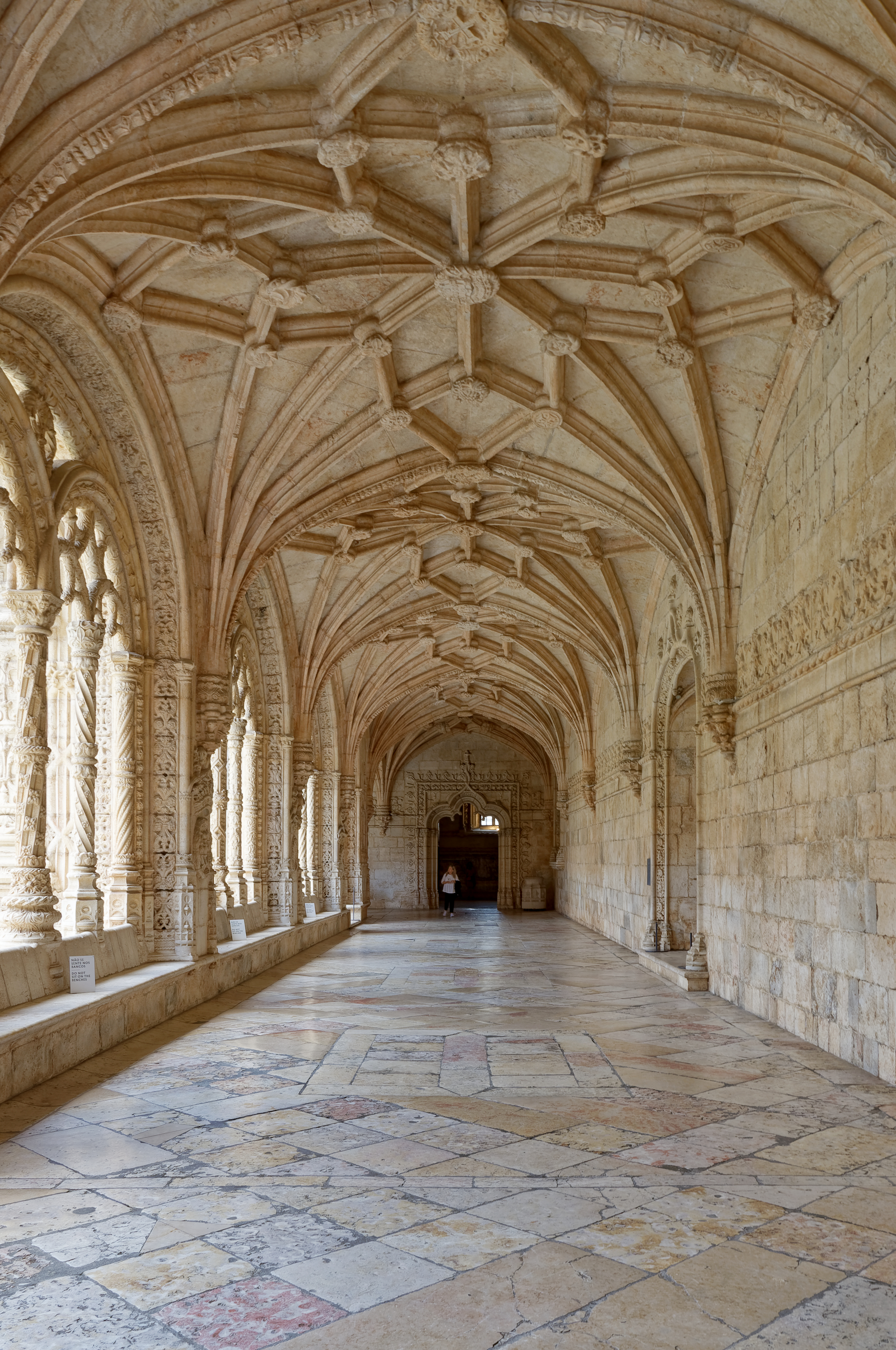 Découvrez le Monastère des Jerónimos à Lisbonne - Praça do Império 1400-206 Lisboa | Secret World Trip Planner