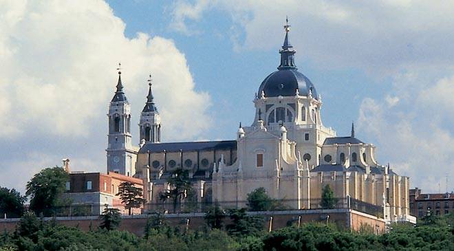 Catedral de Santa María la Real de la A ...
