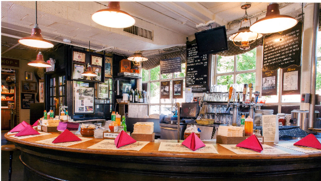 Union Oyster House: nejstarší fungující restaurace v USA - Tajný svět - Union Oyster House | Secret World Trip Planner