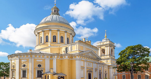 Aleksandra Ņevska klosteris - Sankt-Peterburg | Secret World Trip Planner