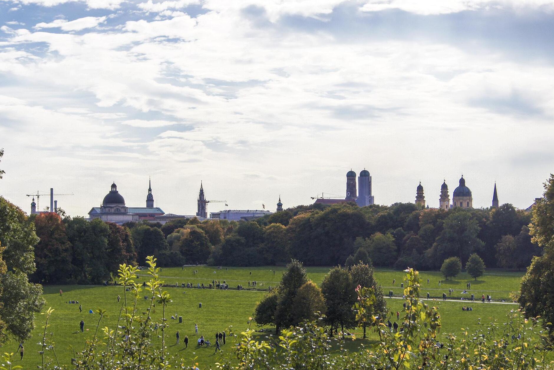 Inglise aed Monacos - München | Secret World Trip Planner