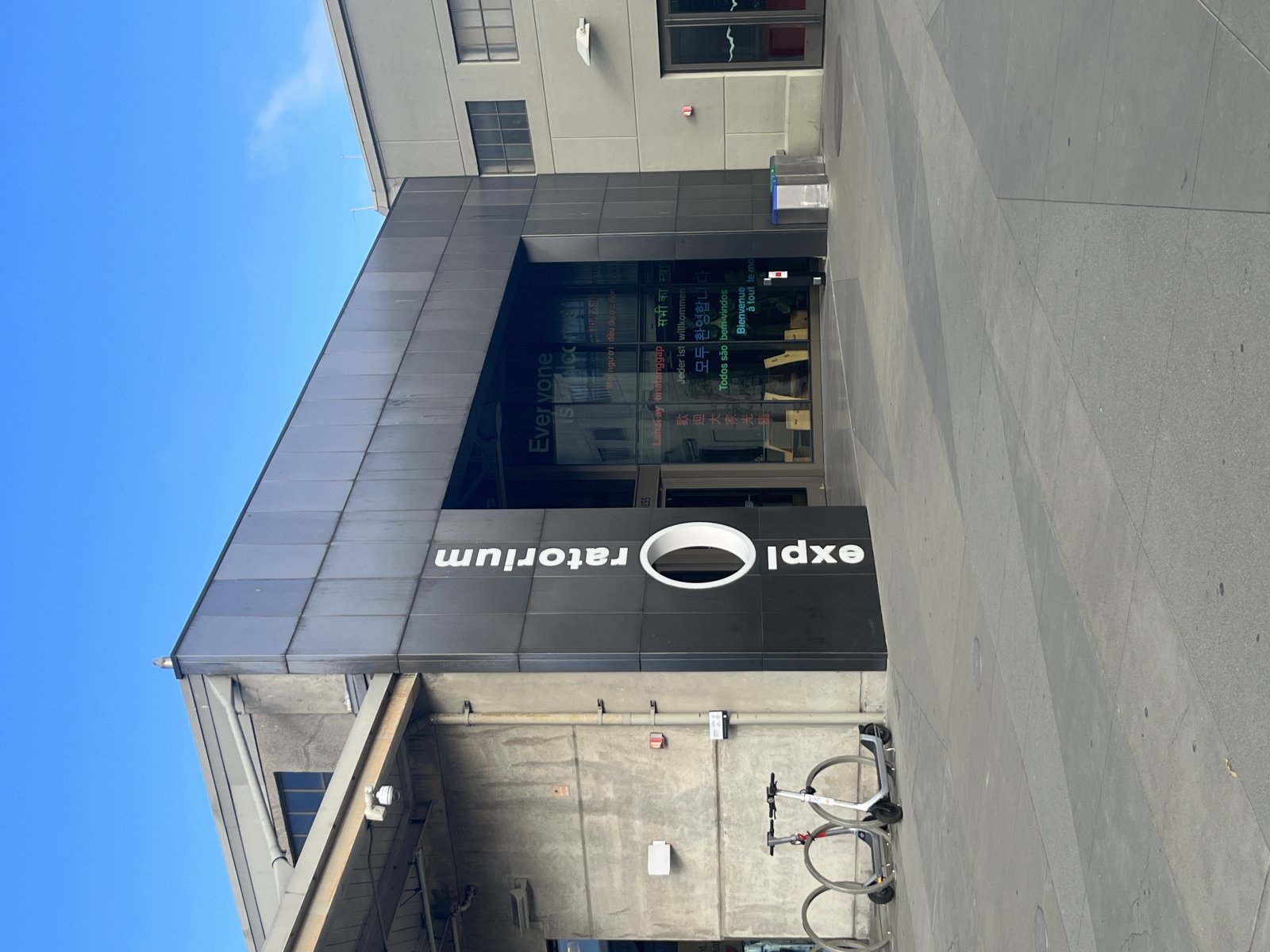 Exploratorium, museum paling inovatif di California - San Francisco | Secret World Trip Planner