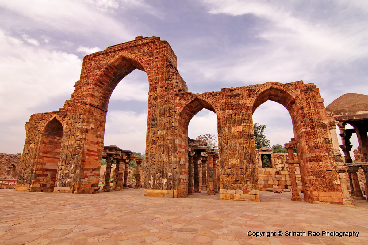 Qutub Minar-델리에서 가장 높은 미나렛 - New Delhi | Secret World Trip Planner