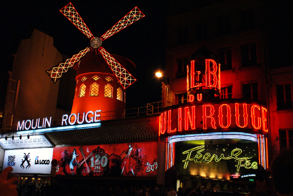 물랑루즈: 파리에서 가장 유명한 카바레 - Paris | Secret World Trip Planner