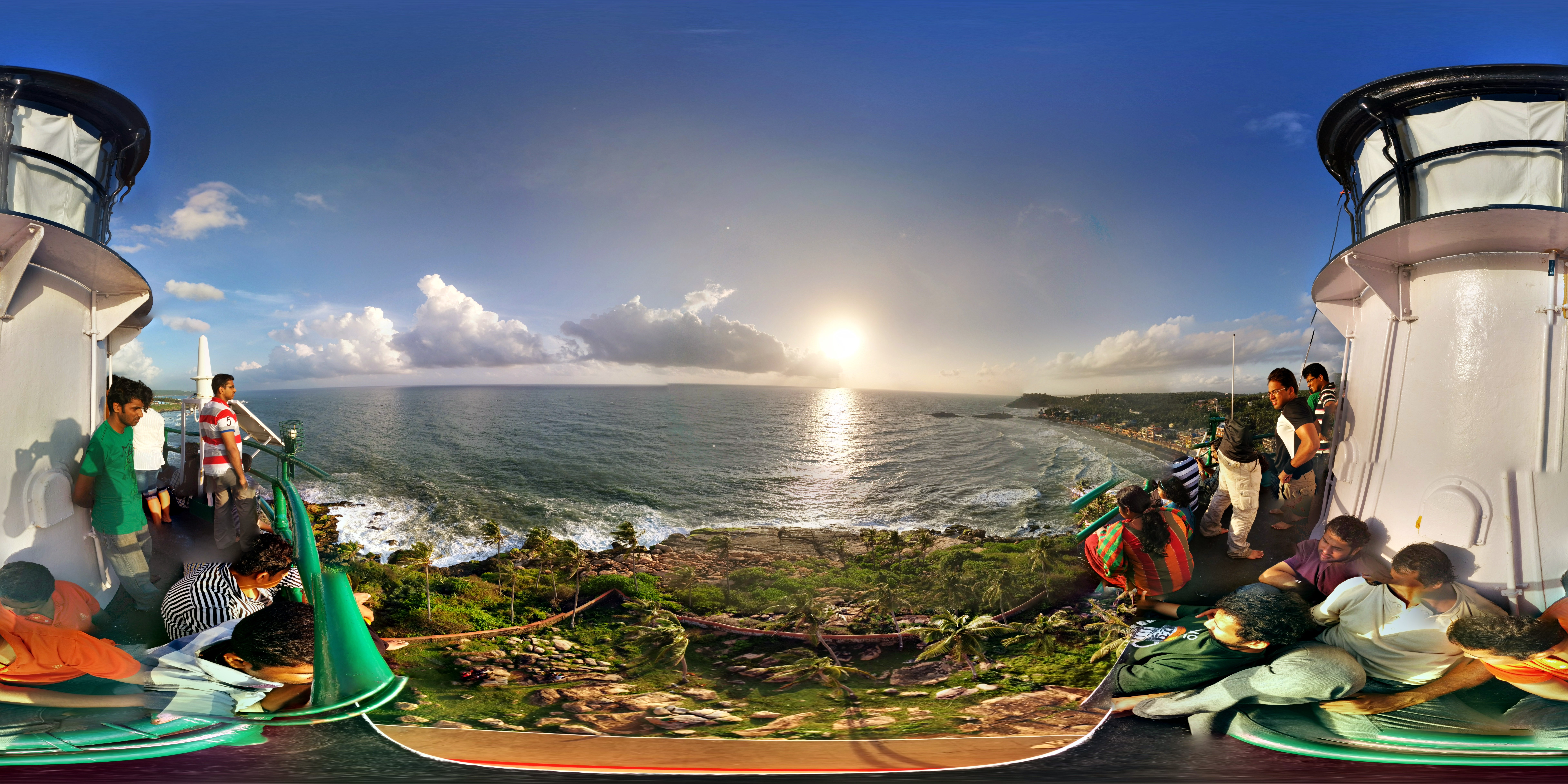 Kerala: Kerala: Light House Beach - Kovalam | Secret World Trip Planner