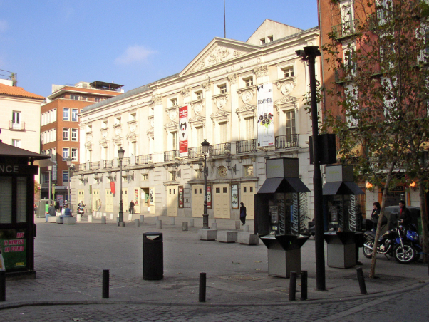 Sankt Anne-torget i centrala Madrid - Madrid | Secret World Trip Planner