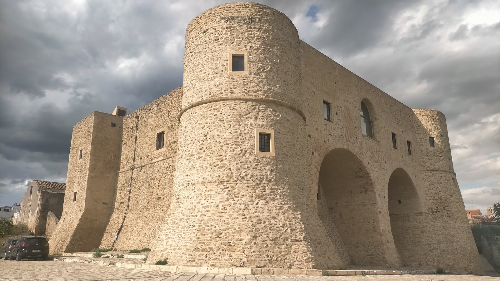 Bernalda கோட்டை - Bernalda | Secret World Trip Planner