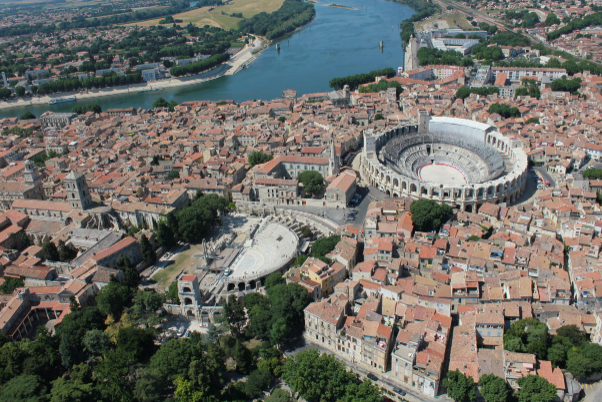 Η Αρλ είναι μια πόλη στη νότια Γαλλία. - Arles | Secret World Trip Planner