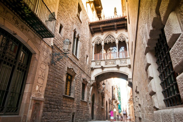 Gotická čtvrť v Barceloně - Barcelona | Secret World Trip Planner