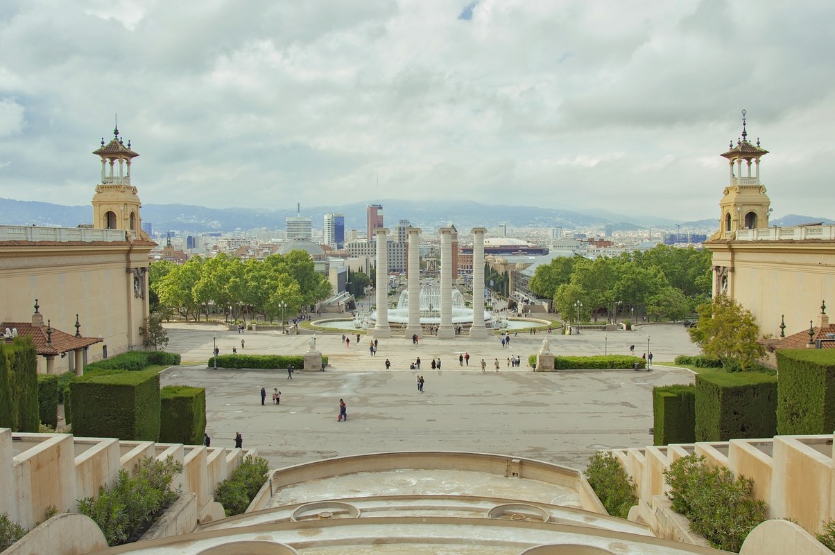 몬주익 - '유대인의 산'이라 불리는 곳 - Barcellona | Secret World Trip Planner