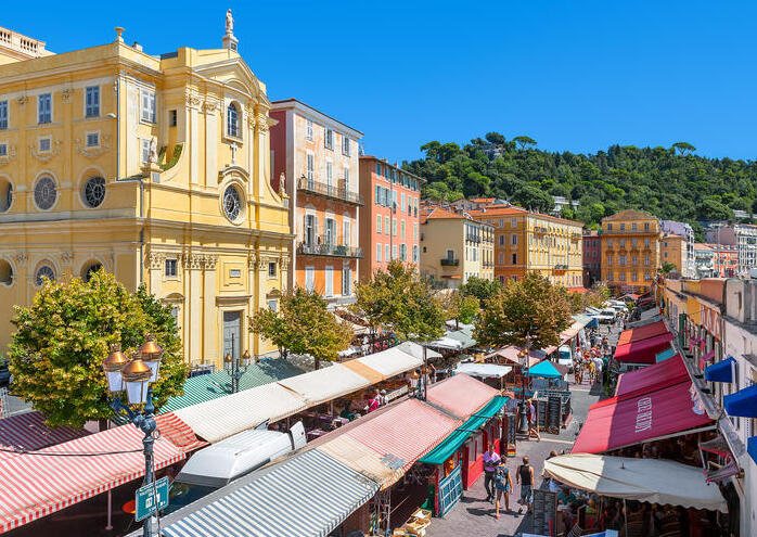 Cours Saleya, prekrasno cvijeće i egzotična umjetnost kuhanja - Nice | Secret World Trip Planner