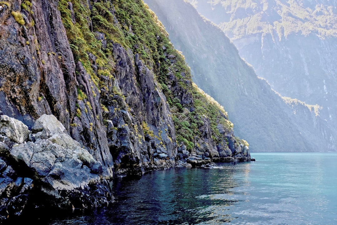 Milford Sound - l'attrazione naturale più spettacolare della Nuova Zelanda - Milford Sound | Secret World Trip Planner