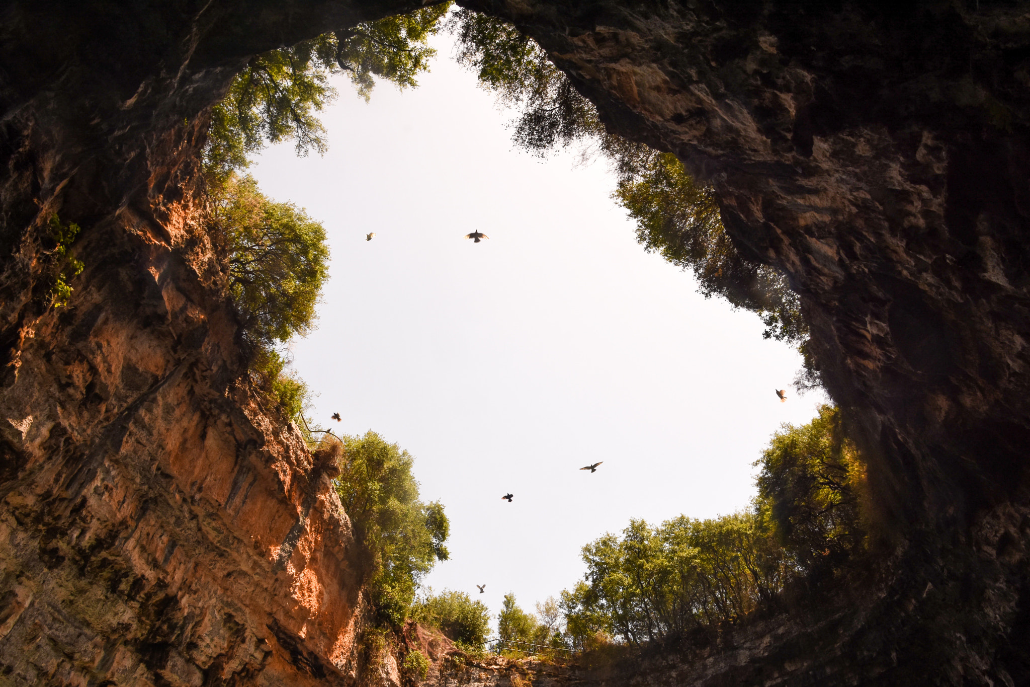 Melissani:The Secret Lake - ????? ????????? | Secret World Trip Planner