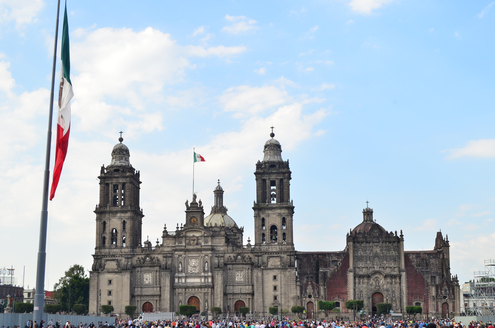 墨西哥城：宪法广场 - Ciudad de México | Secret World Trip Planner