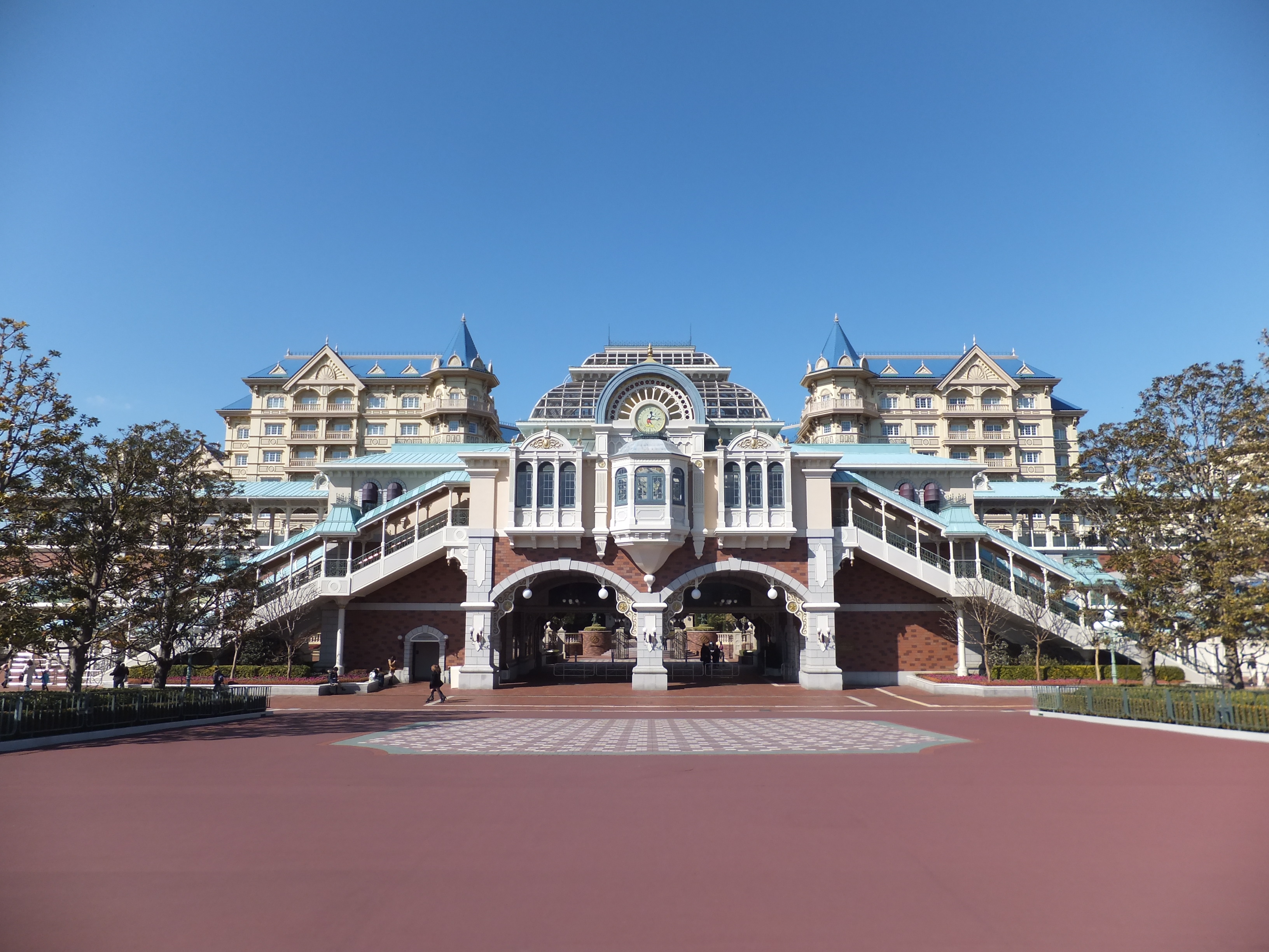 Tokijský Disneyland - Urayasu-shi | Secret World Trip Planner