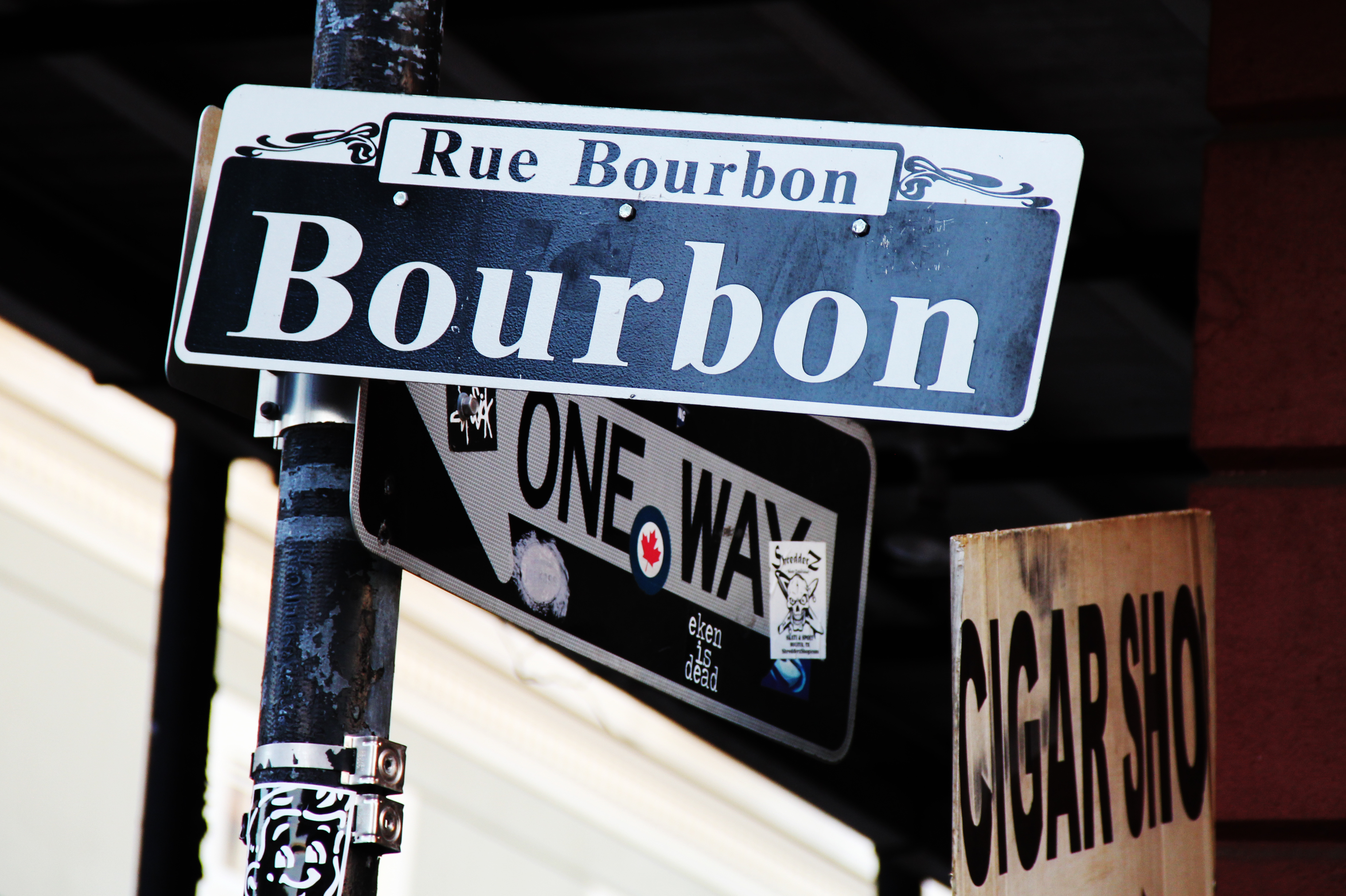 バーボンストリート フレンチクォーターの中心地。 - New Orleans | Secret World Trip Planner