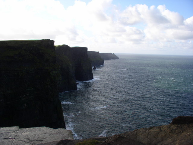 मूहर की चट्टानों दुनिया में सबसे आश्चर्यजनक स्थानों में से एक है. - Lislorkan North | Secret World Trip Planner